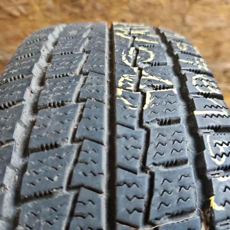 Hankook RW06